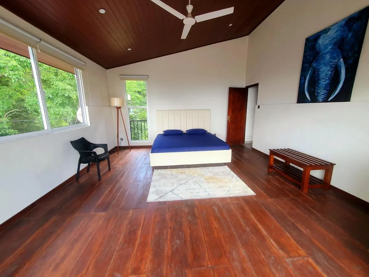 بيت للعطل فيلا The Asher Retreat كاندي